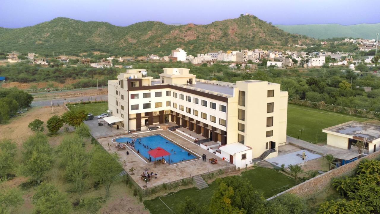 Bamboo Saa Mulberry Resort Puškar Exteriér fotografie