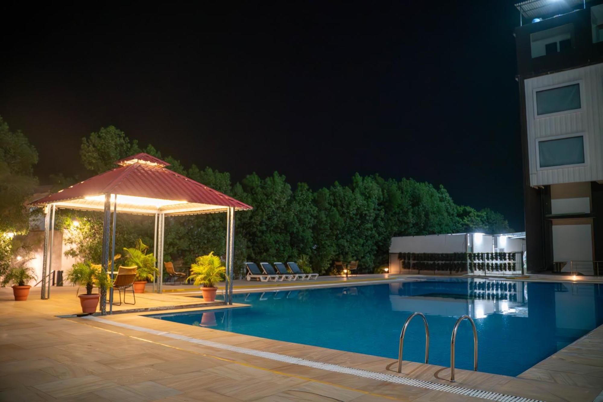 Bamboo Saa Mulberry Resort Puškar Exteriér fotografie