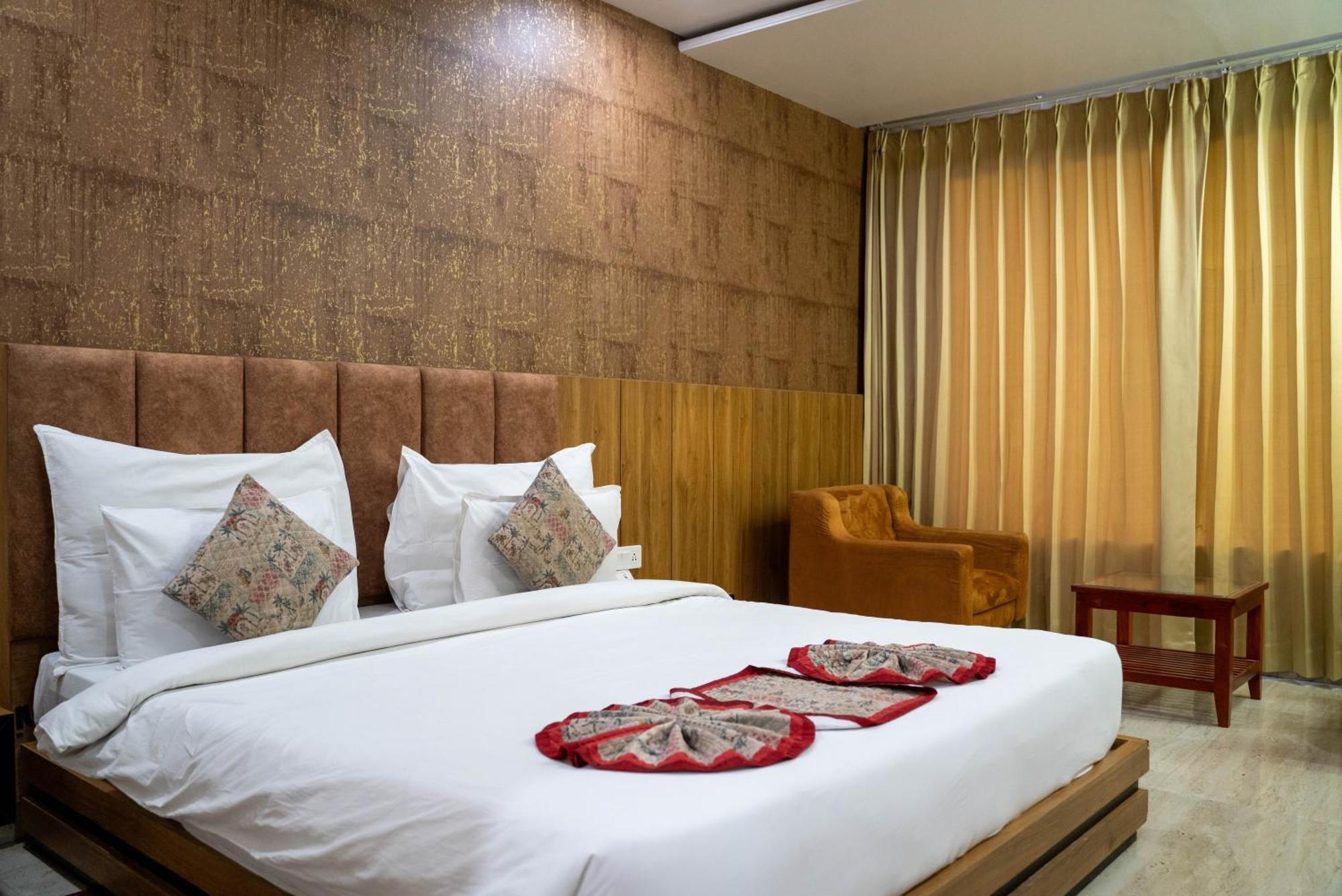 Bamboo Saa Mulberry Resort Puškar Exteriér fotografie
