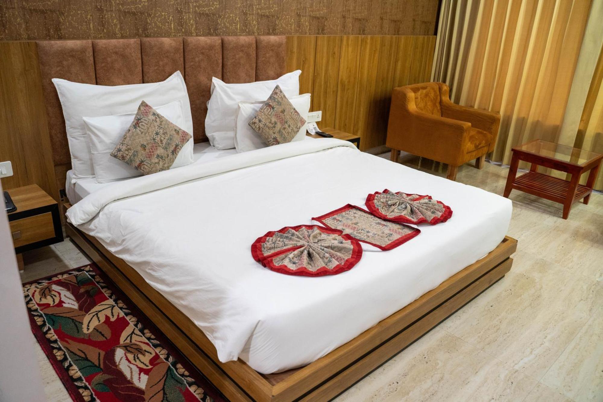 Bamboo Saa Mulberry Resort Puškar Exteriér fotografie